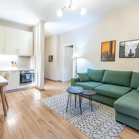 Enjoy 1br Sunset View - Center * Tirana